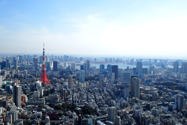 六本木ヒルズ展望台から眺める東京タワー