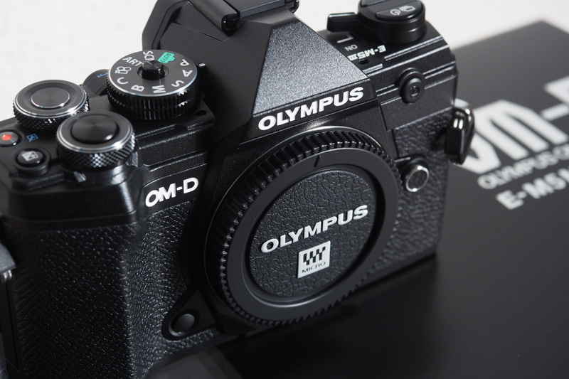 OLYMPUS OM-D E-M5 Mark III を購入しました！｜トレジログ